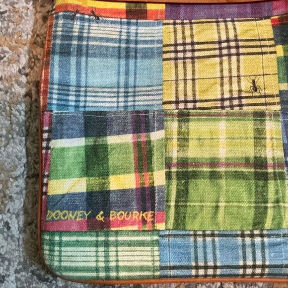 DOONEY & BOURKE MADRAS/ANT PICNIC CROSSBODY PURSE! GUC! - Picture 5 of 12
